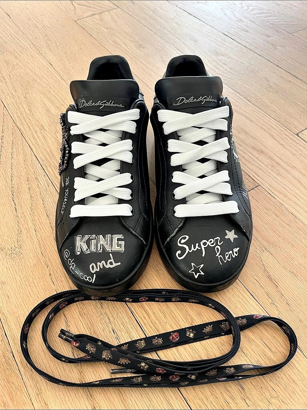 Dolce & Gabbana Portofino Graffiti Crown Patch Sneakers Graffiti Crown Sneakers